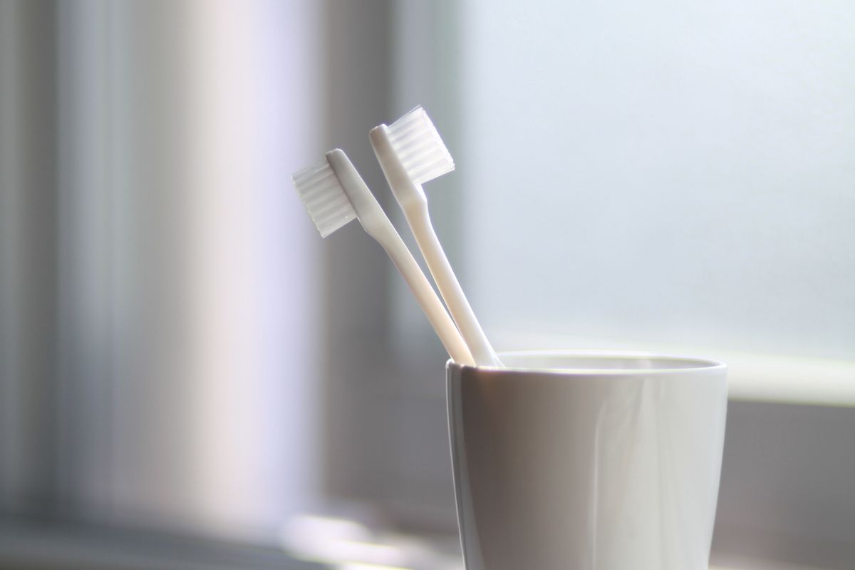 How often to replace toothbrush