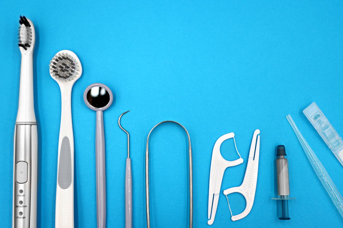 Tongue scraping oral hygiene